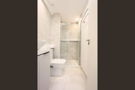 Apartamento à venda com 36m², 2 quartos e 1 vaga Apartamento à venda com 36m², 2 quartos e 1 vagaBanheiro