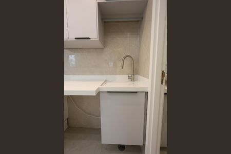 Apartamento à venda com 36m², 2 quartos e 1 vaga Apartamento à venda com 36m², 2 quartos e 1 vagaÁrea de Serviço