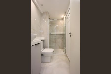 Apartamento à venda com 36m², 2 quartos e 1 vaga Apartamento à venda com 36m², 2 quartos e 1 vagaBanheiro