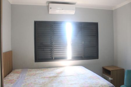 Casa à venda com 123m², 2 quartos e 2 vagasQuarto 1