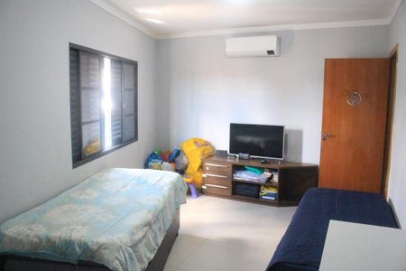 Casa à venda com 123m², 2 quartos e 2 vagasQuarto 2