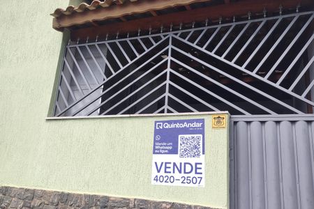 Casa à venda com 123m², 2 quartos e 2 vagas Casa à venda com 123m², 2 quartos e 2 vagasPlaquinha