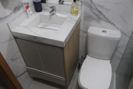 Casa à venda com 123m², 2 quartos e 2 vagasBanheiro 1