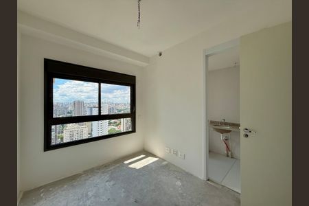 Apartamento à venda com 198m², 3 quartos e 3 vagas Apartamento à venda com 198m², 3 quartos e 3 vagasSuíte 2