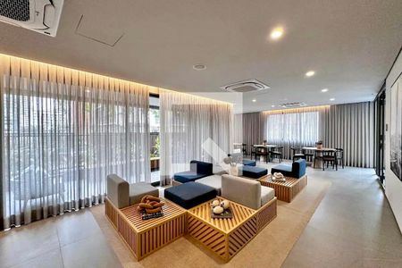 Apartamento à venda com 198m², 3 quartos e 3 vagas Apartamento à venda com 198m², 3 quartos e 3 vagasSalão de Festas