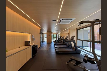 Apartamento à venda com 198m², 3 quartos e 3 vagas Apartamento à venda com 198m², 3 quartos e 3 vagasAcademia