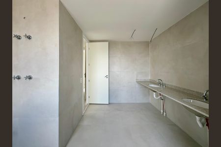 Apartamento à venda com 198m², 3 quartos e 3 vagas Apartamento à venda com 198m², 3 quartos e 3 vagasBanheiro Suíte 1