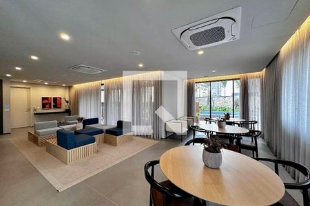 Apartamento à venda com 198m², 3 quartos e 3 vagas Apartamento à venda com 198m², 3 quartos e 3 vagasSalão de Festas