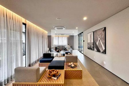 Apartamento à venda com 198m², 3 quartos e 3 vagas Apartamento à venda com 198m², 3 quartos e 3 vagasSalão de Festas