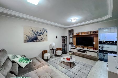 Casa de condomínio à venda com 155m², 3 quartos e 2 vagas Casa de condomínio à venda com 155m², 3 quartos e 2 vagasSala