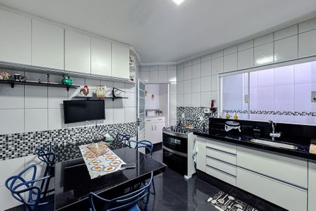 Casa de condomínio à venda com 155m², 3 quartos e 2 vagas Casa de condomínio à venda com 155m², 3 quartos e 2 vagasCozinha