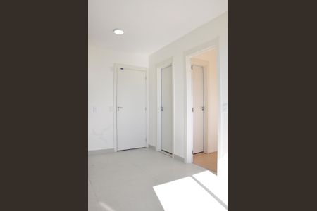 Apartamento para alugar com 33m², 2 quartos e 1 vaga Apartamento para alugar com 33m², 2 quartos e 1 vagaDetalhe - Sala