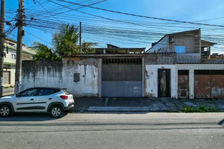 Casa para alugar com 399m², 4 quartos e 6 vagas Casa para alugar com 399m², 4 quartos e 6 vagasFachada