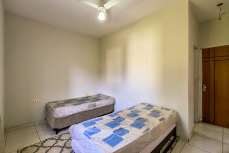 Suite 1 de casa para alugar com 4 quartos, 399m² em Vila Sonia, Praia Grande