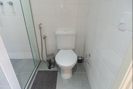 Studio para alugar com 35m², 1 quarto e 1 vaga Studio para alugar com 35m², 1 quarto e 1 vagaBanheiro