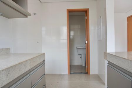 Apartamento para alugar com 66m², 2 quartos e 1 vaga