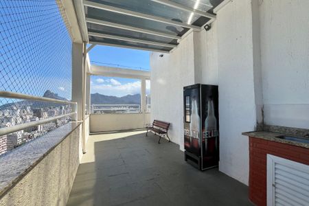 Apartamento à venda com 130m², 3 quartos e sem vagaÁrea comum - Churrasqueira
