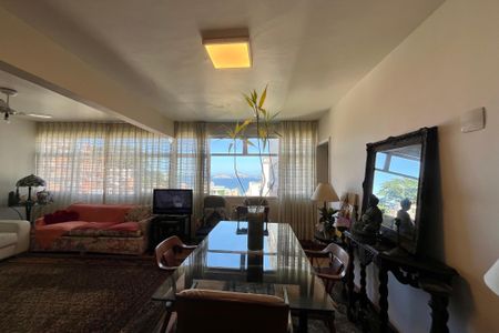 Apartamento à venda com 130m², 3 quartos e sem vagaSala 