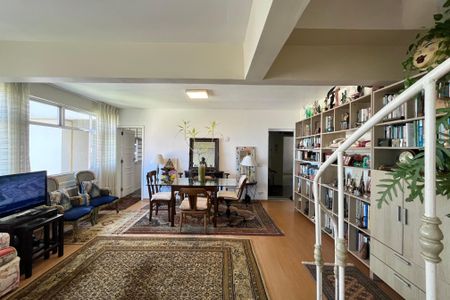 Apartamento à venda com 130m², 3 quartos e sem vagaSala 