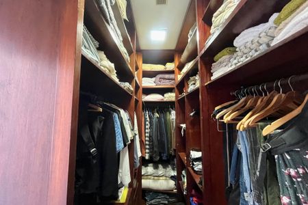 Apartamento à venda com 130m², 3 quartos e sem vagaCloset cobertura 