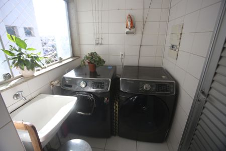 Apartamento à venda com 93m², 3 quartos e 2 vagasArea de Serviço