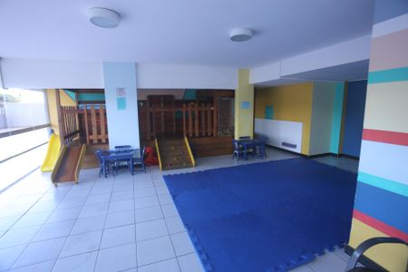 Apartamento à venda com 93m², 3 quartos e 2 vagasArea comum