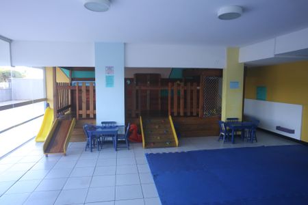 Apartamento à venda com 93m², 3 quartos e 2 vagasArea comum