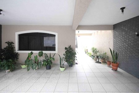 Casa para alugar com 240m², 3 quartos e 3 vagas