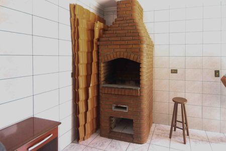 Casa para alugar com 240m², 3 quartos e 3 vagas