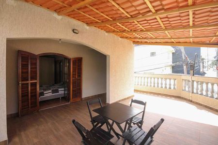 Casa para alugar com 240m², 3 quartos e 3 vagas