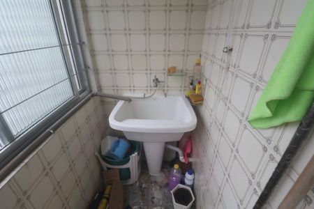 Apartamento para alugar com 72m², 2 quartos e 1 vagaÁrea de Serviço