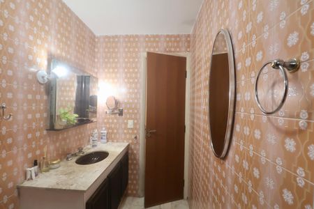 Apartamento para alugar com 72m², 2 quartos e 1 vagaBanheiro Social