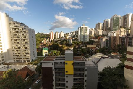 Apartamento à venda com 115m², 3 quartos e 2 vagasVista da Suíte