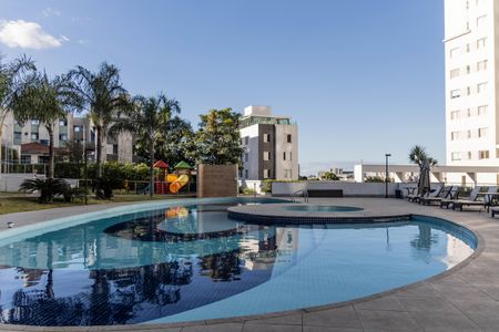 Apartamento à venda com 88m², 3 quartos e 2 vagasÁrea comum - Piscina