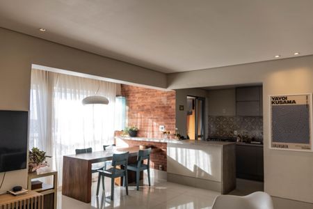 Sala de apartamento à venda com 3 quartos, 88m² em Nova Suíça, Belo Horizonte