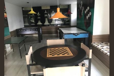 Apartamento para alugar com 50m², 2 quartos e 1 vaga Apartamento para alugar com 50m², 2 quartos e 1 vagaÁrea comum - Salão de jogos