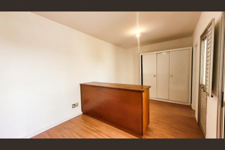 Apartamento à venda com 40m², 1 quarto e sem vagaSala / Quarto