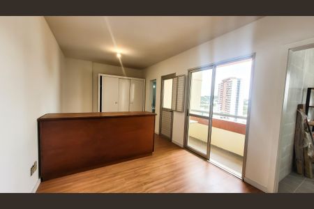 Apartamento à venda com 40m², 1 quarto e sem vagaSala / Quarto