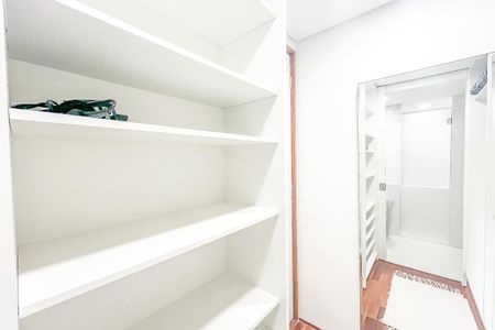 Apartamento à venda com 58m², 1 quarto e 1 vagaCloset