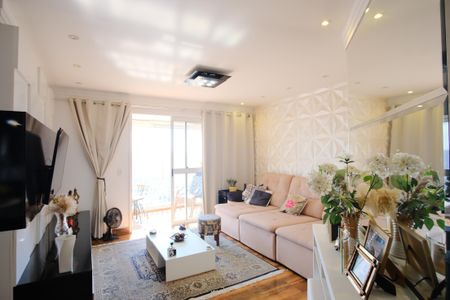 Sala de apartamento para alugar com 3 quartos, 137m² em Parque Maria Luiza, São Paulo