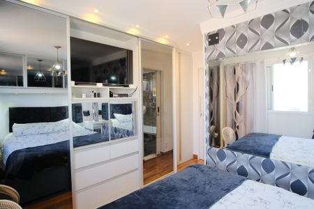 Apartamento à venda com 137m², 3 quartos e 2 vagasSuíte