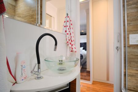 Apartamento à venda com 137m², 3 quartos e 2 vagasBanheiro da Suíte