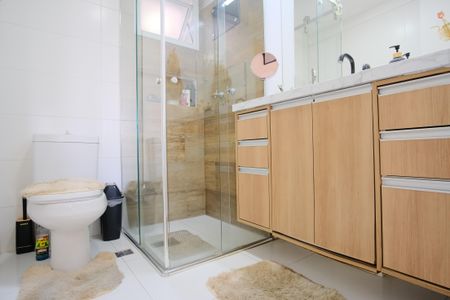 Apartamento à venda com 137m², 3 quartos e 2 vagasBanheiro Social