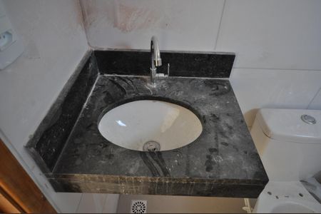 Apartamento à venda com 33m², 1 quarto e sem vagaBanheiro