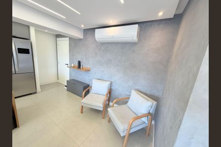Apartamento à venda com 86m², 2 quartos e 2 vagasSala