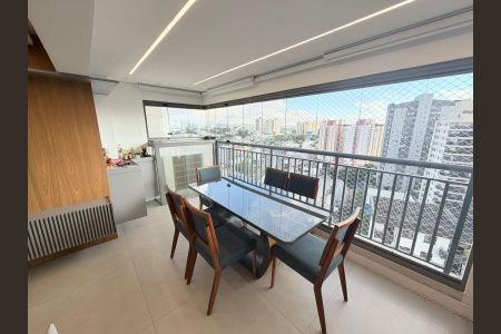 Apartamento à venda com 86m², 2 quartos e 2 vagasVaranda