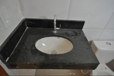 Apartamento à venda com 33m², 1 quarto e sem vagaBanheiro