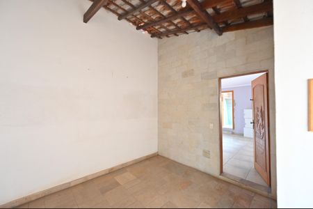 Casa à venda com 353m², 8 quartos e 7 vagasQuarto da Edícula