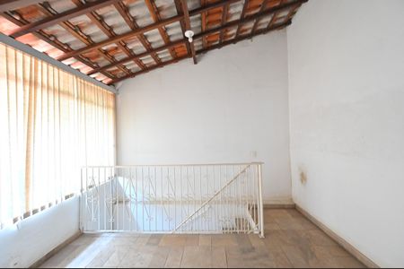 Casa à venda com 353m², 8 quartos e 7 vagasQuarto da Edícula