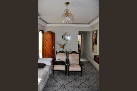 Casa para alugar com 160m², 3 quartos e 4 vagas